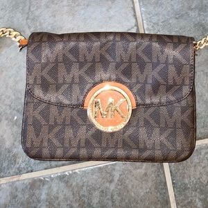 Authentic Michael Kors Crossbody